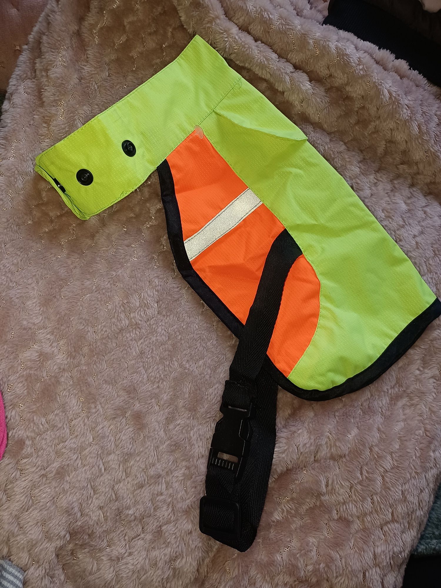 Kurtka  pelerynka odblaskowa dla psa