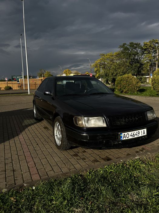 Audi a6 100 ауді