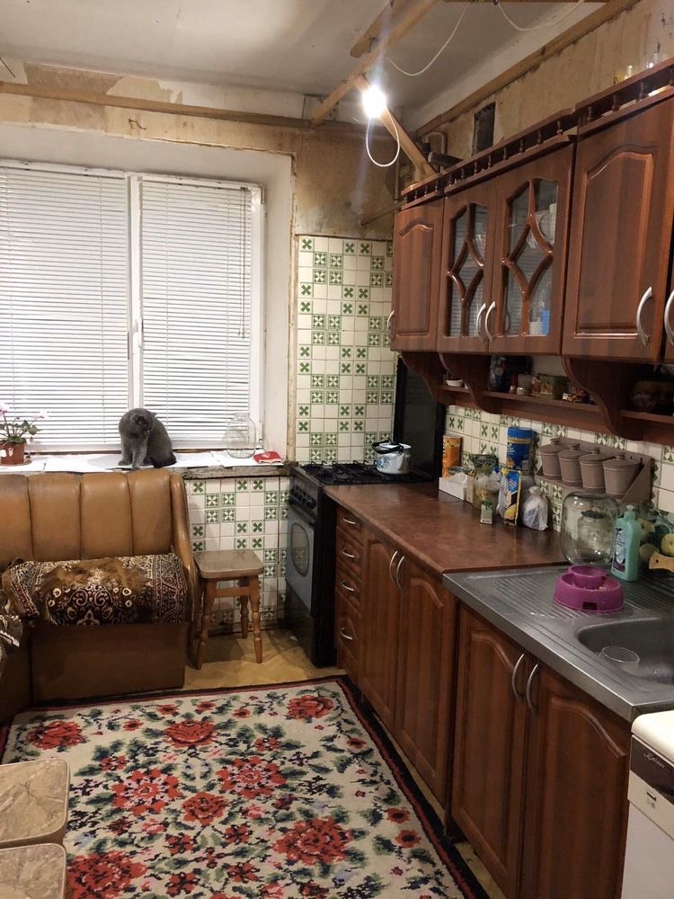 В центре Борисполя Продам квартиру под офис, магазин, салон.