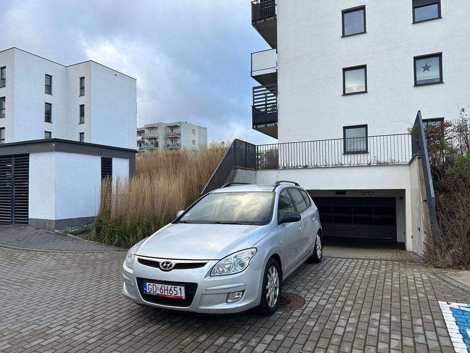 Hyundai I30 1.6 CRDI KOMBI Pólskóry ISOFIX, Klimatyzacja, HAK!
