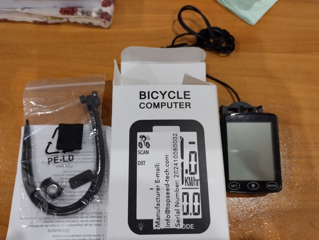 Mini computador para bicicleta. Novo em caixa e com instruções
