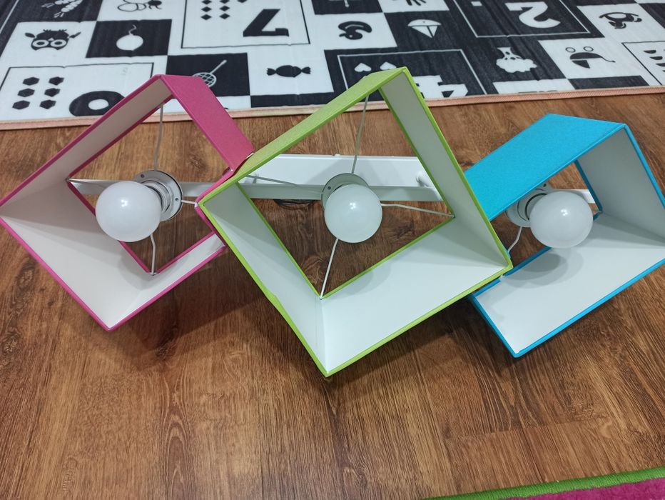 Lampa dziecięcą plafon kolorowy