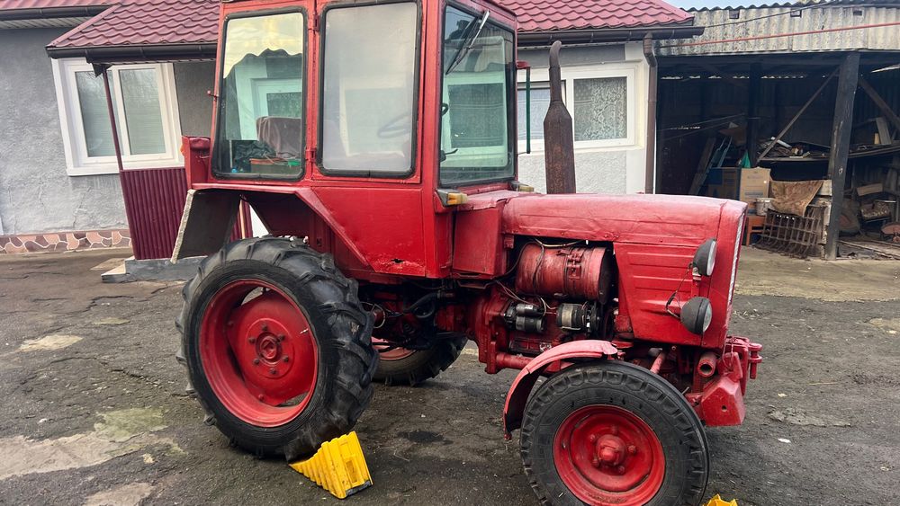 Продам трактор Т25