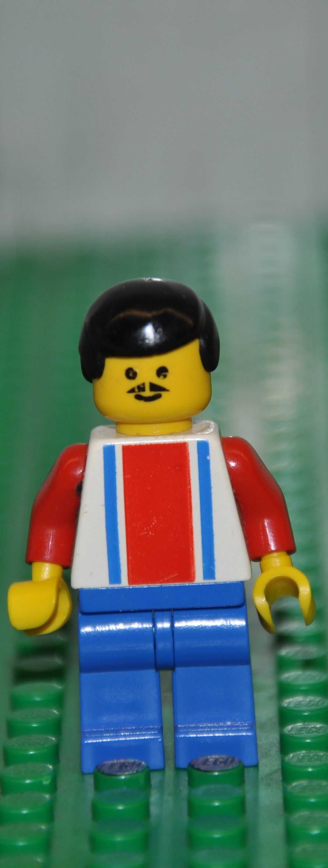 F0096. Figurka LEGO  - soc150 - Soccer Player