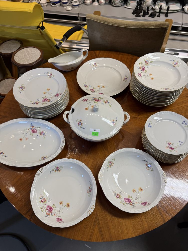 Stary serwis  obiadowy zestaw porcelanowy Chodzież kwiaty 1422