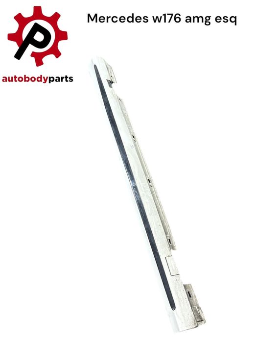 Embaladeira Mercedes classe A modelo w176 esquerda AMG