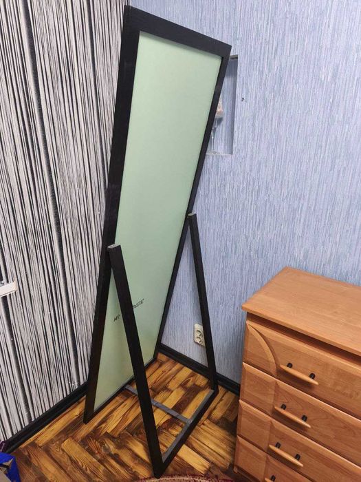 Зеркало напольное дзеркало підлогове на ніжці в раме на пол 162*52