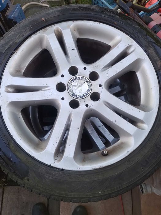 Alufelgi 17 cali mercedes z oponami