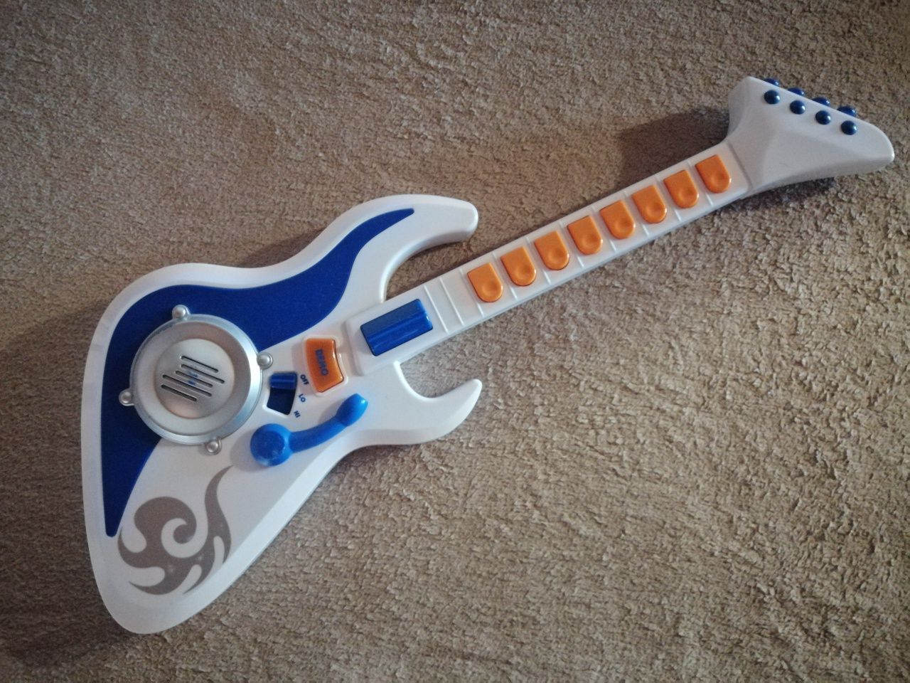 Gitara elektroniczna