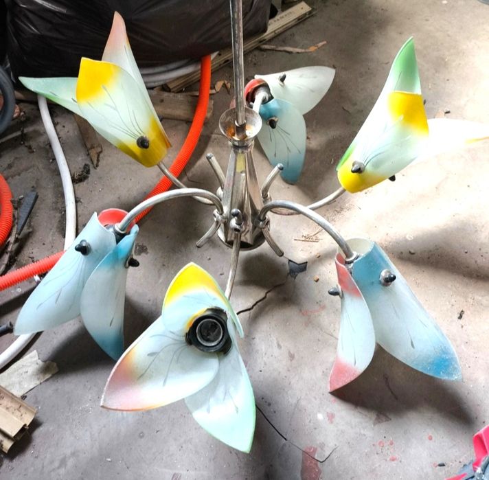 Kolorowy żyrandol z lat 60