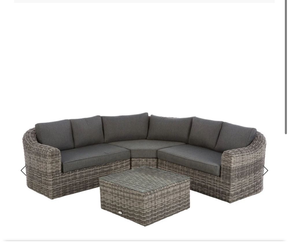 Sofa de jardim novo ainda em caixa*baixa preço