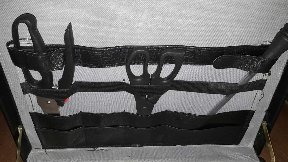 Набор ножей в чемодане, Германия