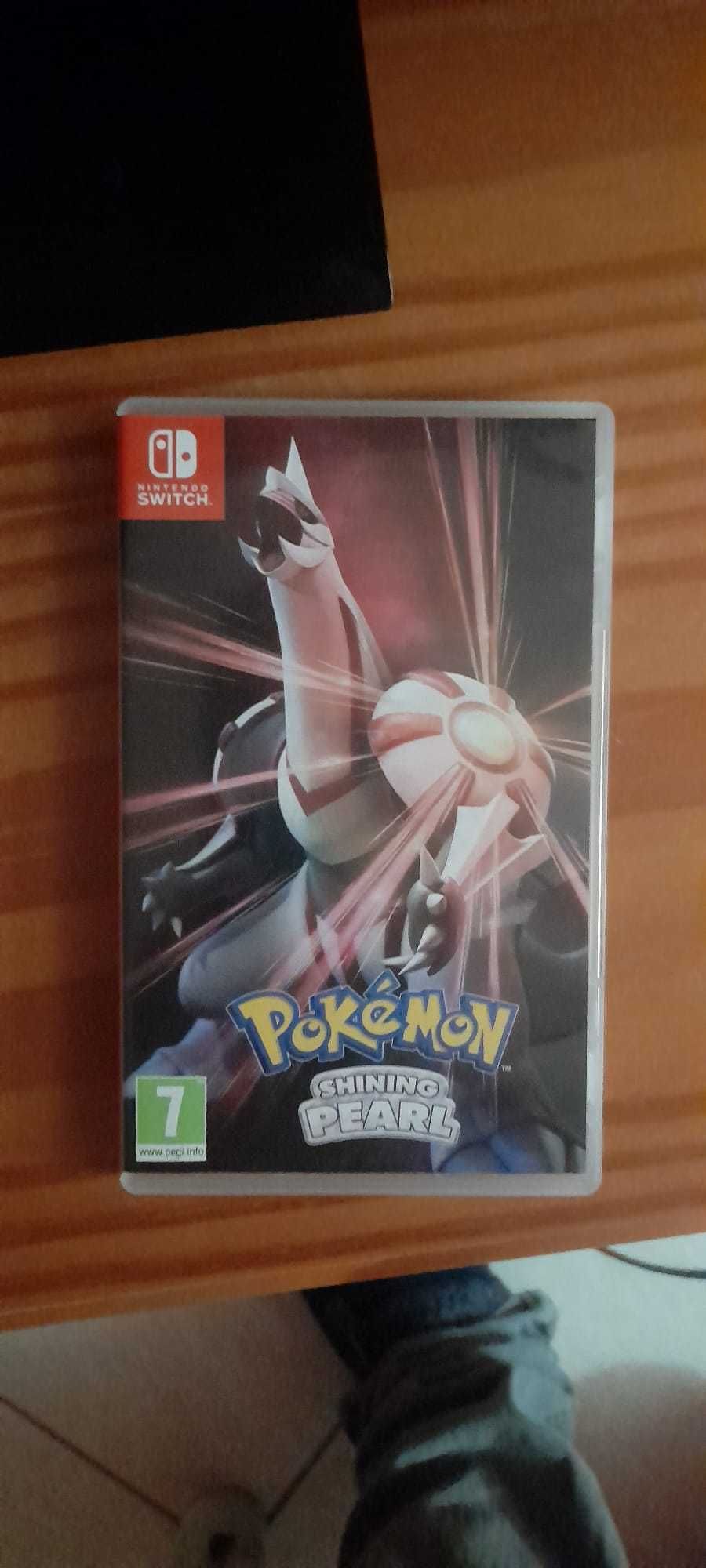 Jogos Nitendo Switch + Pokeball