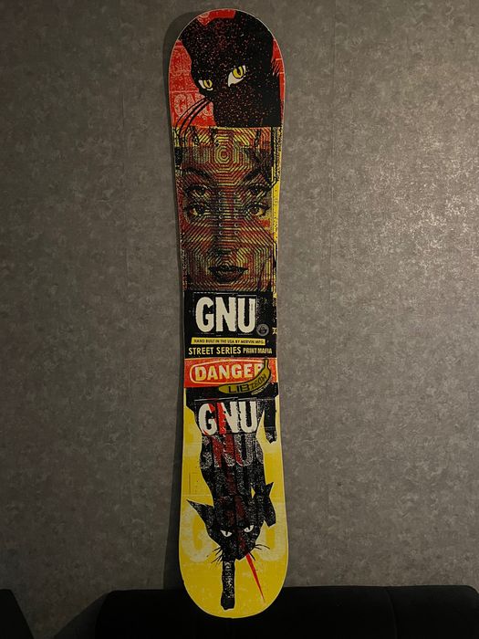 deska snowboardowa GNU