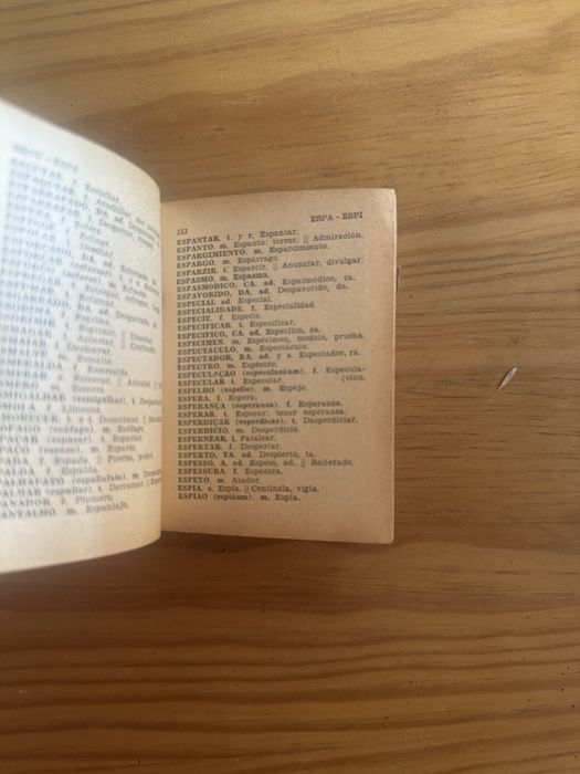 Dicionário antigo de Português - Castelhano