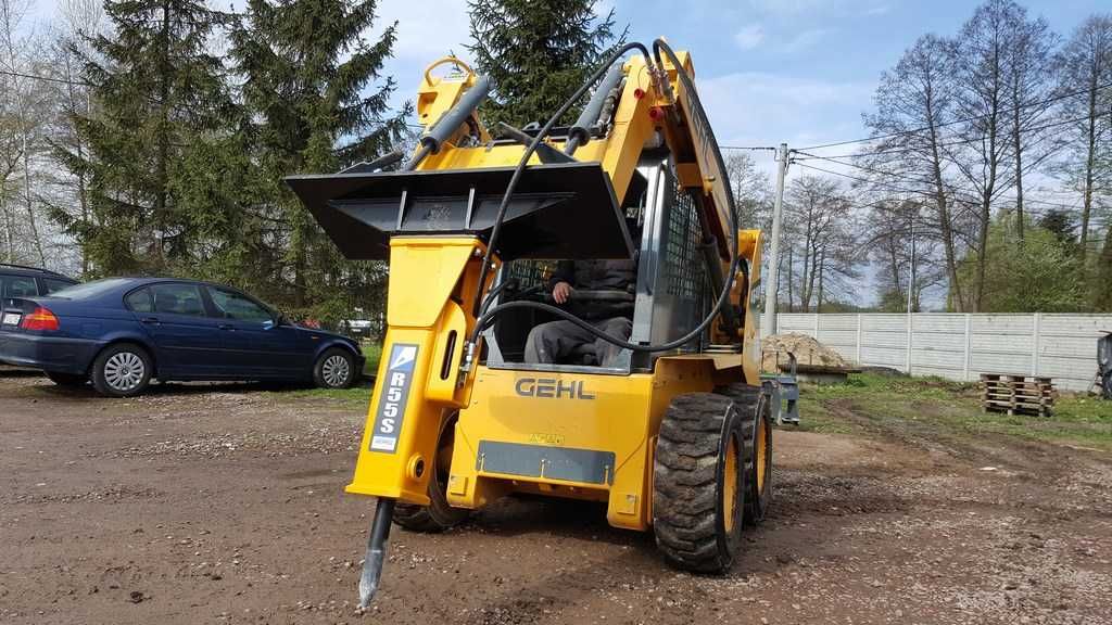 Młot hydrauliczny Arrowhead do miniładowarek Bobcat CAT JCB Case