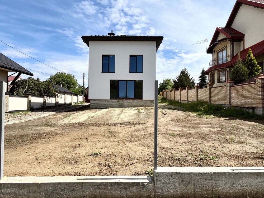 Новий готовий під ремонт будинок кінець Городоцької