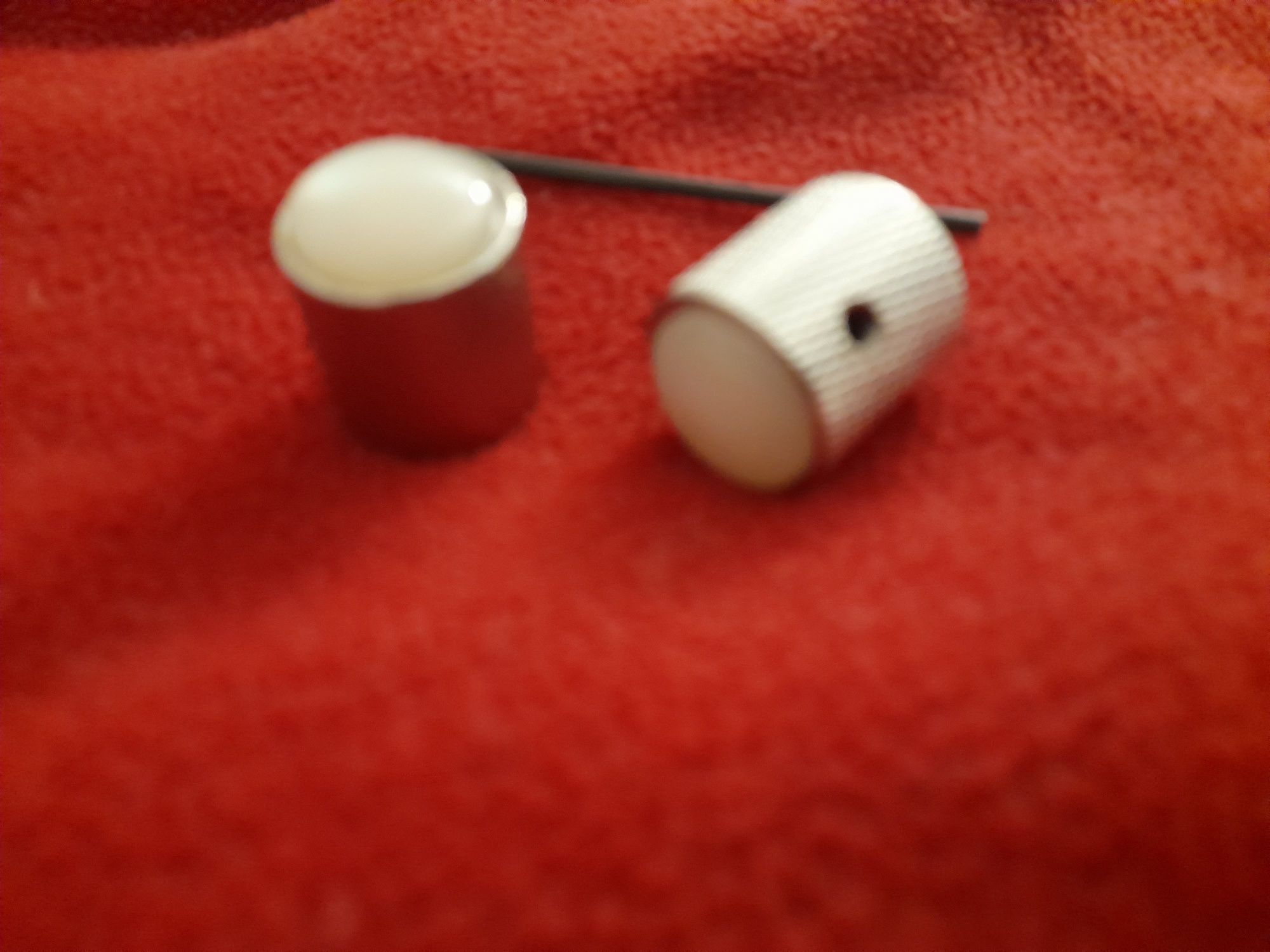 Knobs Telecaster novos com face em madre pérola