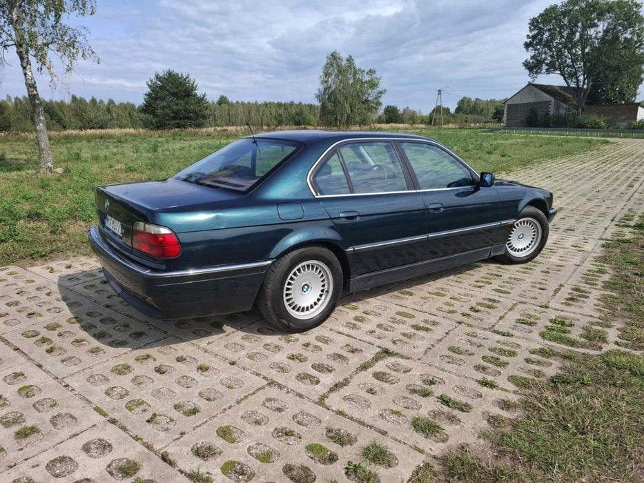 BMW E38 728i Oryginalny stan