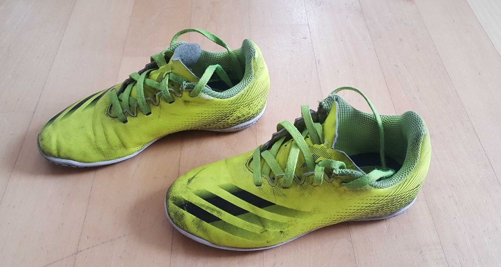 Buty do piłki nożnej / halówki (korki) Adidas rozm. 31