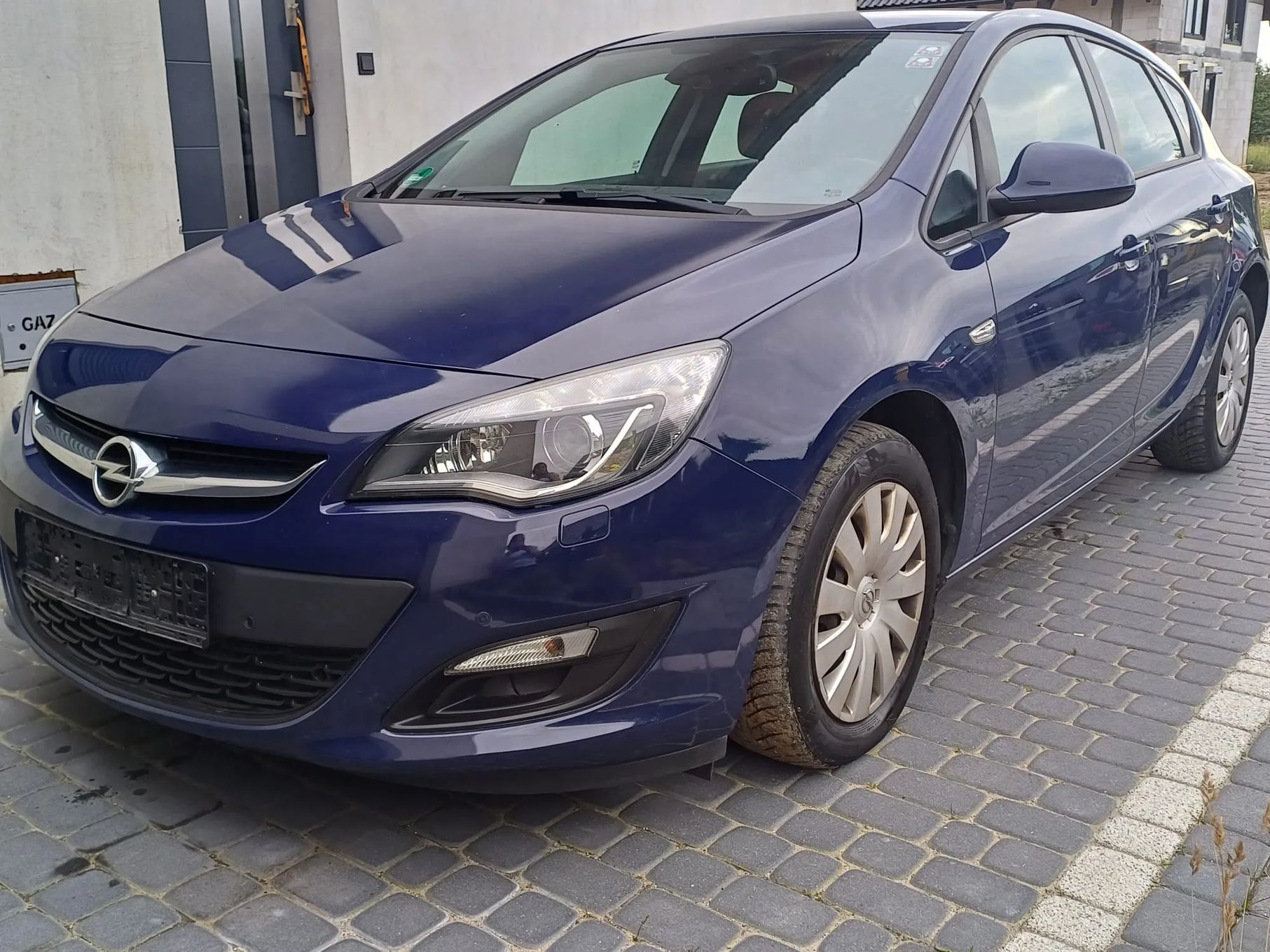 Opel Astra 1.4 T 120KM Klimatronik Xenon 2X PDC Bezwypadek