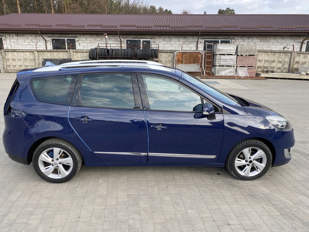 Разборка Renault scenic 3 бампер капот фара