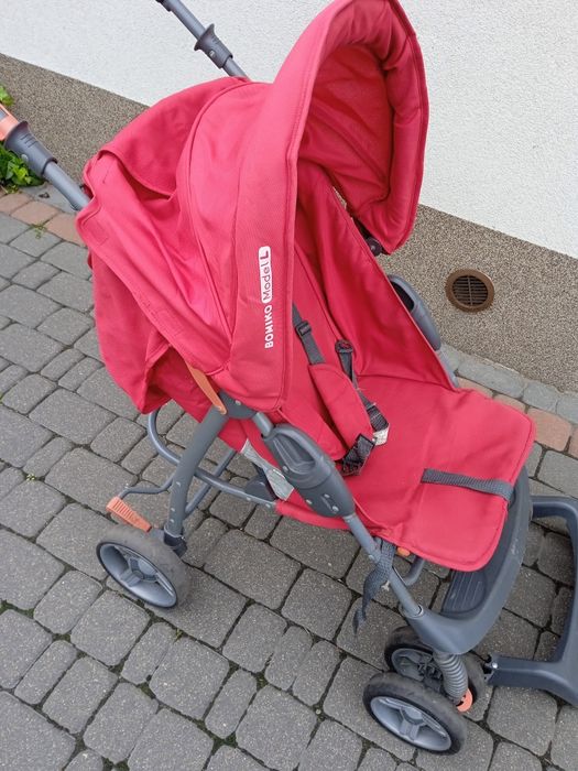 Lekki wózek spacerowy dla dziecka