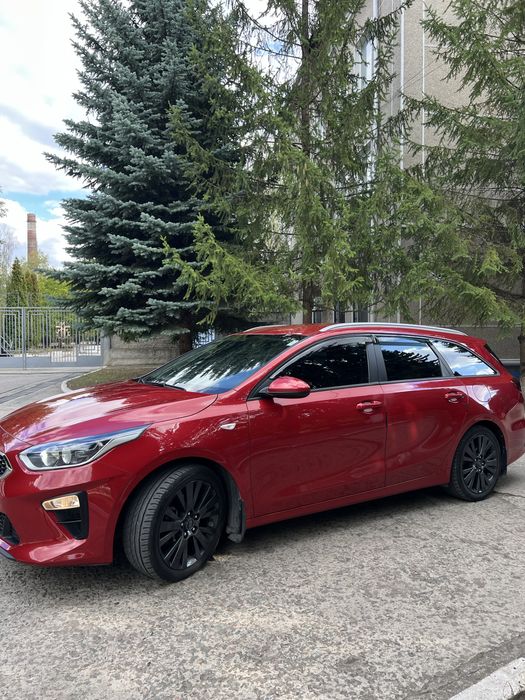 Продам Kia Ceed 2018