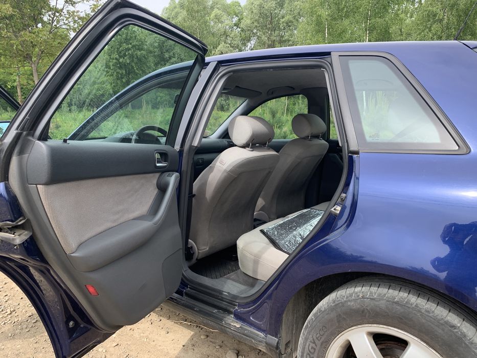 AUDI A3 1.8 125 к.с.