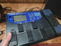Pedaleira de efeitos BOSS ME-30