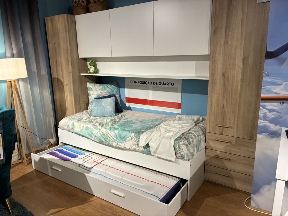 Mobilia quarto de criança/adolscente (como nova)