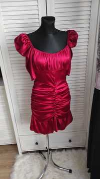 Sukienka satynowa w kolorze intensywnej czerwieni XS