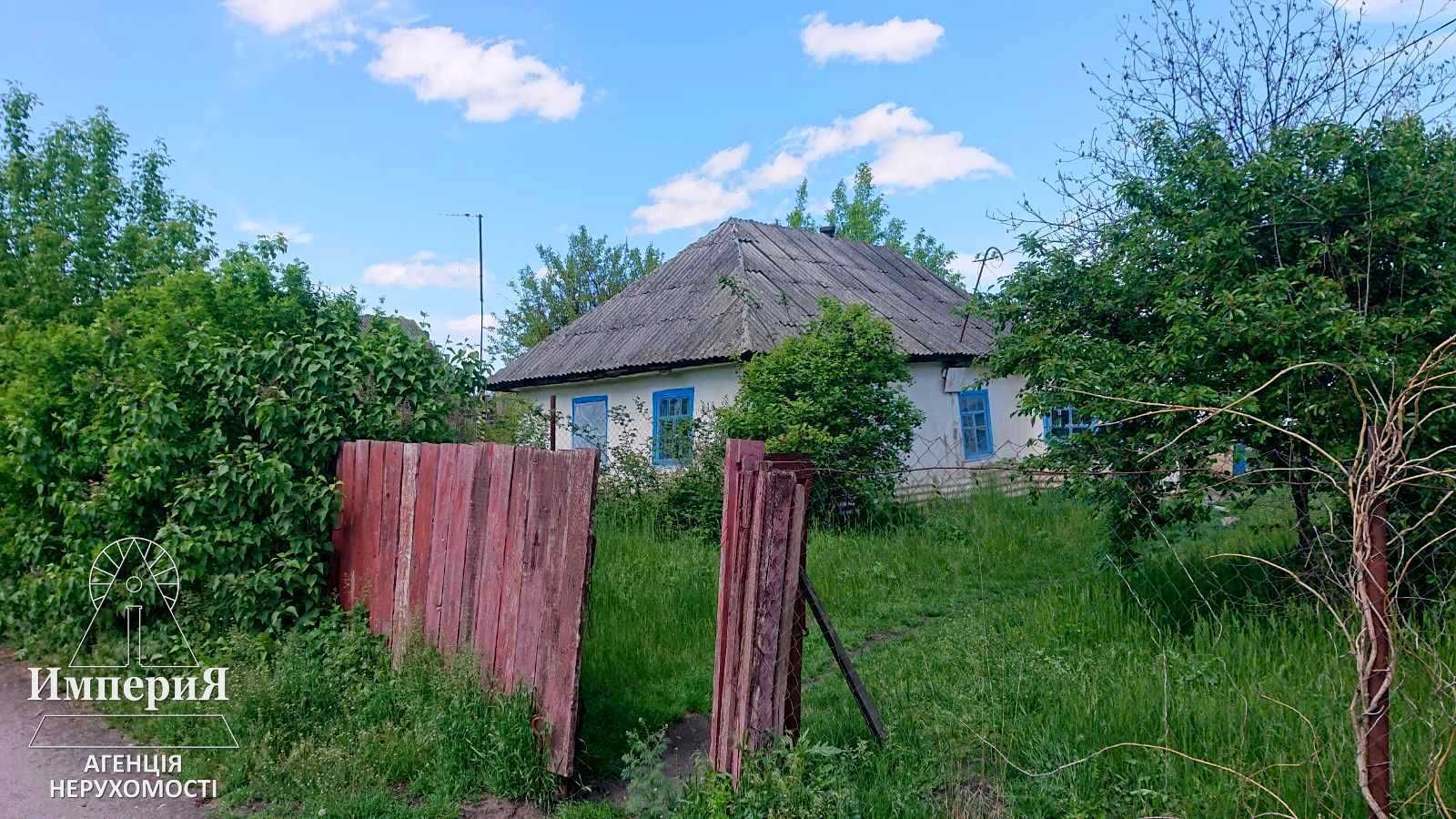 Продам будинок в Сухолісах.