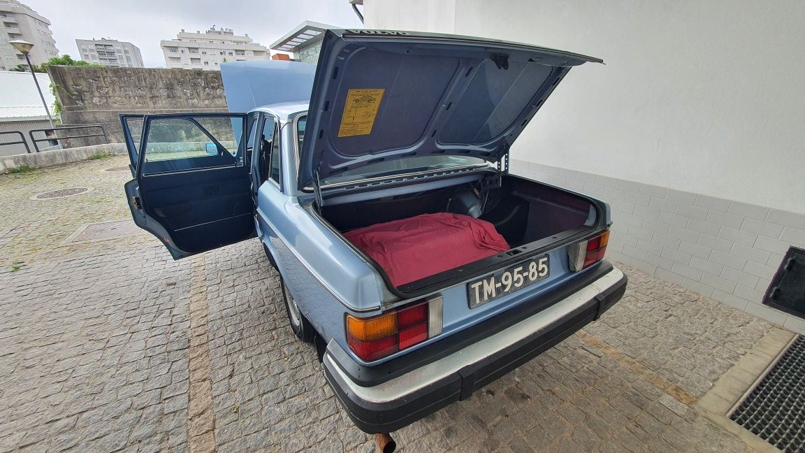 Volvo 244 GL 2.1