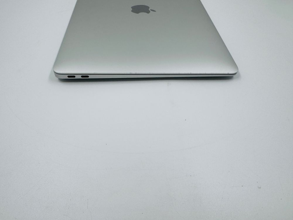 36 циклів Apple Macbook Air 13 2020 M1 16GB RAM 512GB SSD IL6036