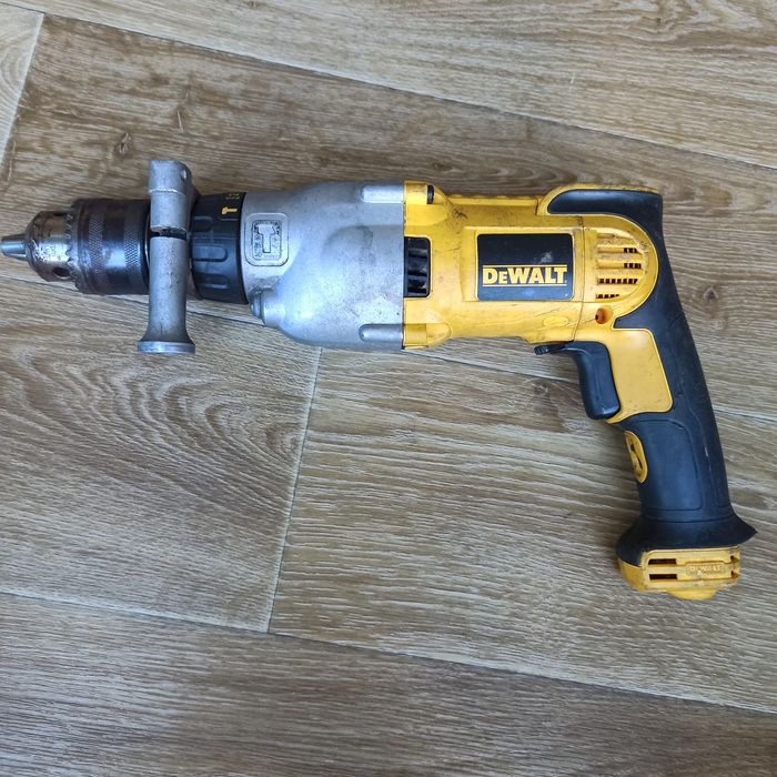 CZĘŚCI wiertarka udarowa DeWALT D21570 uszkodzona 110V 1300W D21570K
