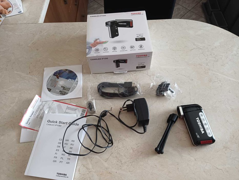 Kamerka ręczna FullHD Toshiba Camileo P100 zoom x8 [Zużyta bateria]