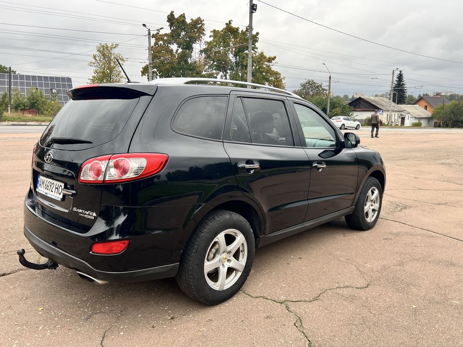 Hyundai Santa Fe 2  2011