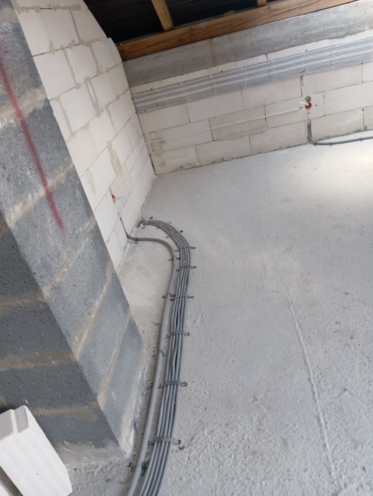 Usługi elektryczne instalacje elektryczne naprawa elektronarzędzi