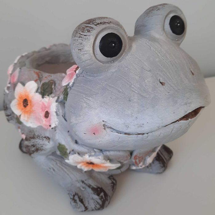 Doniczka żabka 33cm. śliczna ozdoba nowalijki
