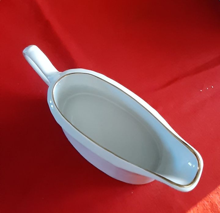 Serviço de refeição ERICA para 12 pessoas, meia baixela.