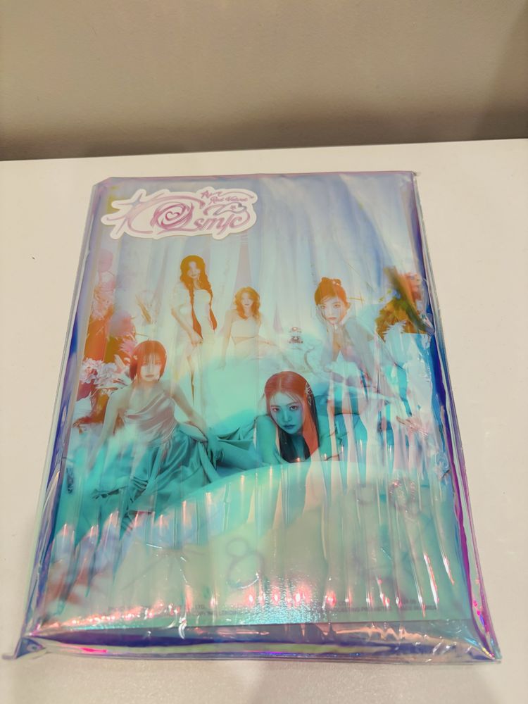 Red Velvet- 7th MiniAlbum Cosmic, Cosmic SMini, K-pop альбоми