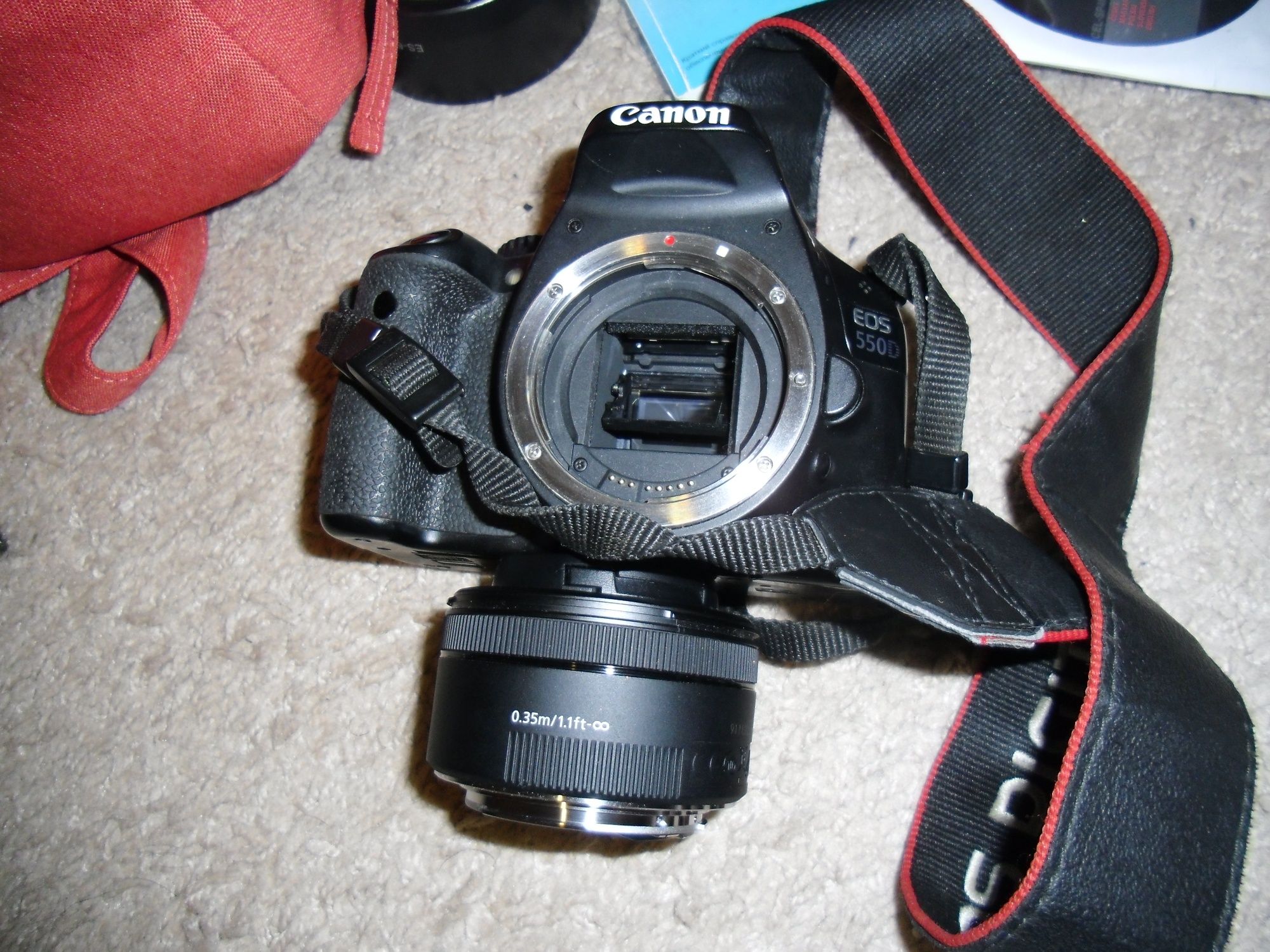 Canon EOS 550D
Obiektyw Canon EF LENS 50mm 1:1.8 STM
Obiektyw Canon EF