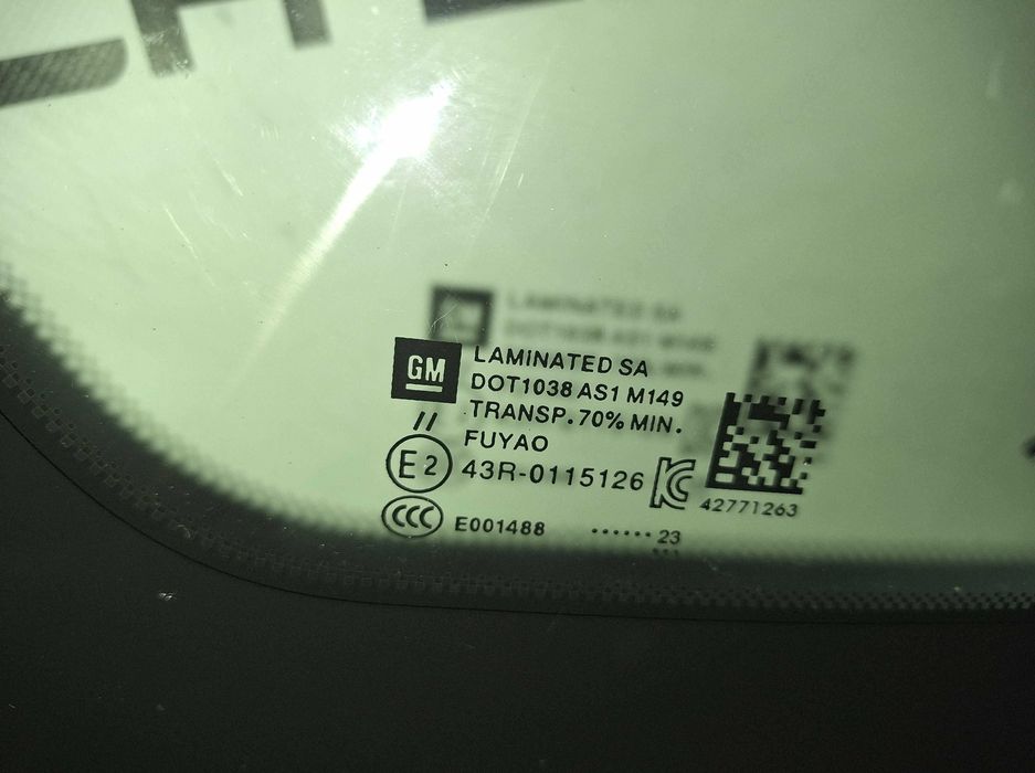 Лобове скло Chevrolet Bolt EUV 2022-23