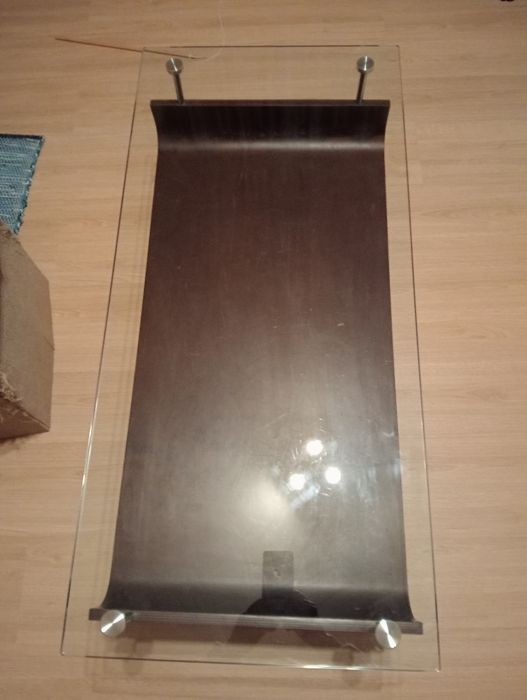 Mesa com tampo de vidro sala de estar