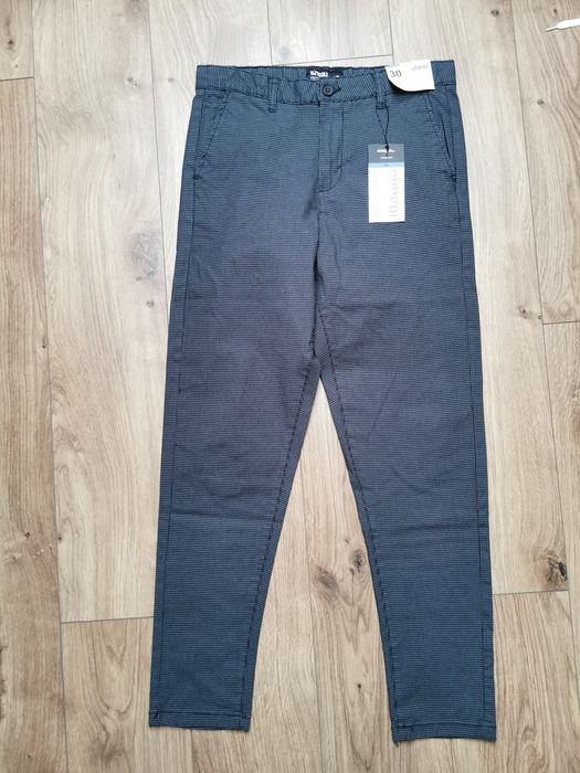 Spodnie męskie chino Sinsay r. 30, nowe z metką