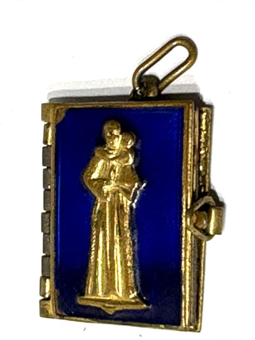 antigo pendente livrinho relicário Santo António dourado e esmaltado