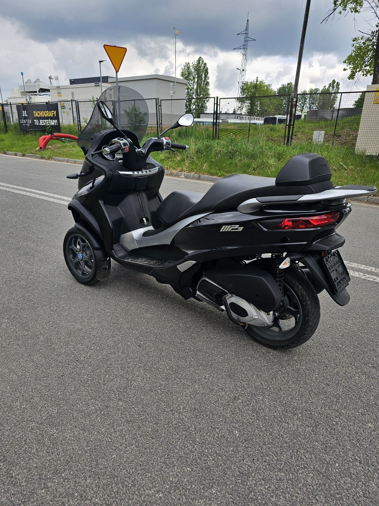 Piaggio mp3 300ie Kat B 2016rok Super stan