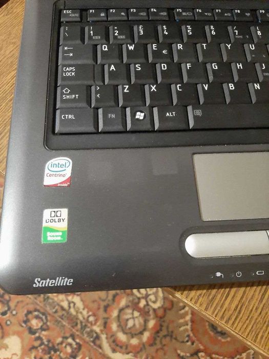 Ноутбук Toshiba A300.Под ремонт или на запчасти.