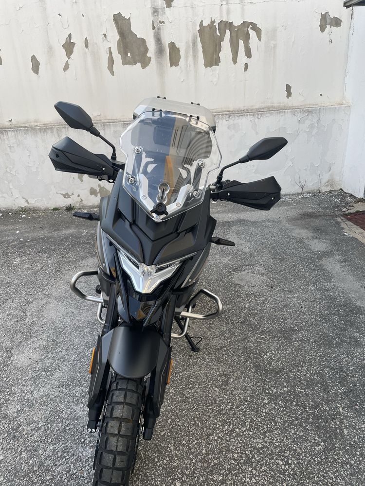 Voge 650 DSX – 2023 | Extras + Garantia até 2028 | Apenas 5300 km